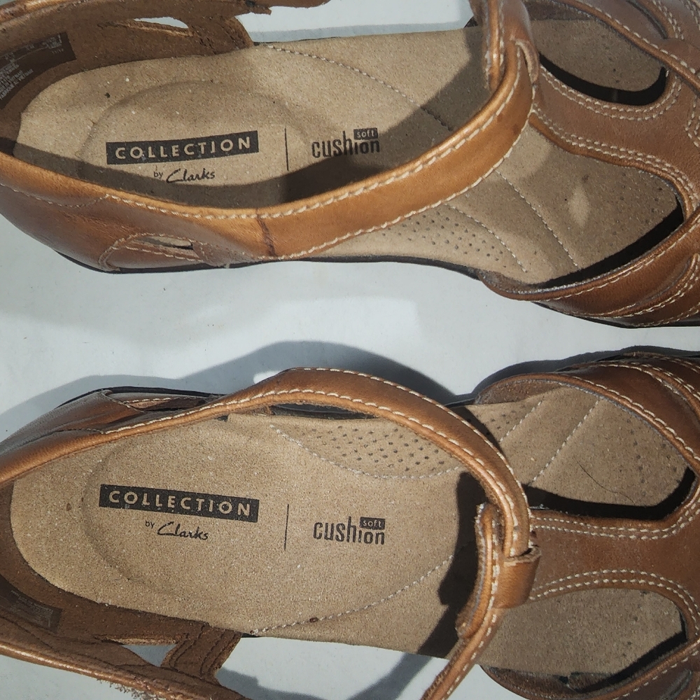 Clarks Collection Soft Cushion Womens Shoes Sz 7.5 Brown Leather Cut Out - Picture 3 of 8